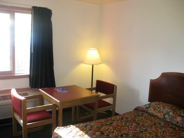 Knights Inn Center Valley Quarto foto