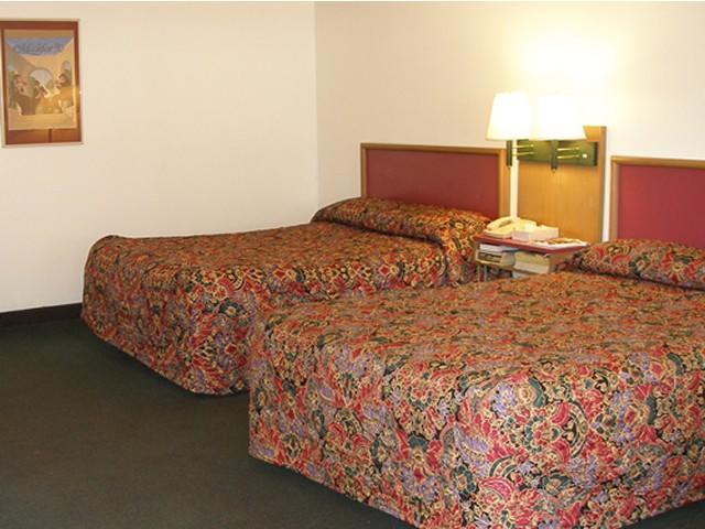Knights Inn Center Valley Quarto foto